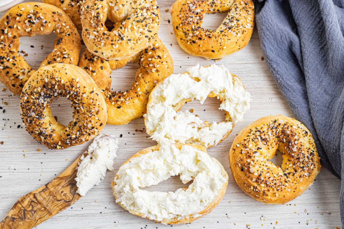 air-fryer-bagels-recipe