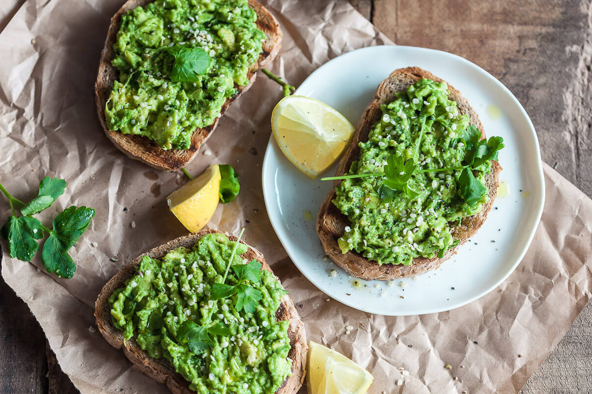 avocado-toast-vegan-recipe