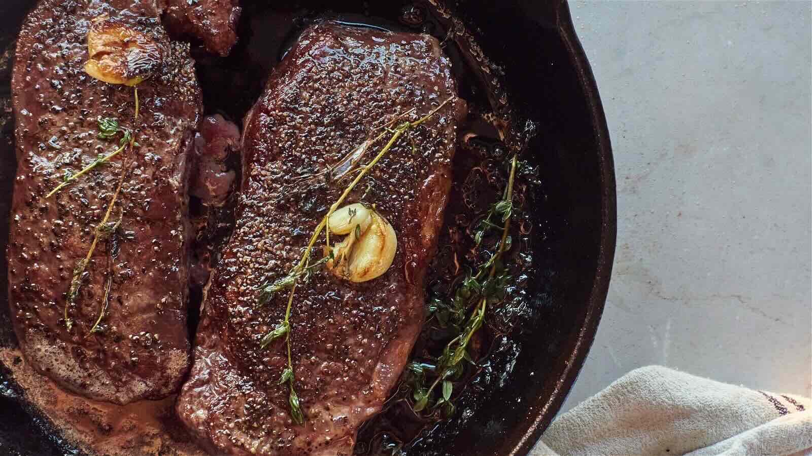 Cast Iron Pan Seared Steak Recipe Addictedtoallthingspretty