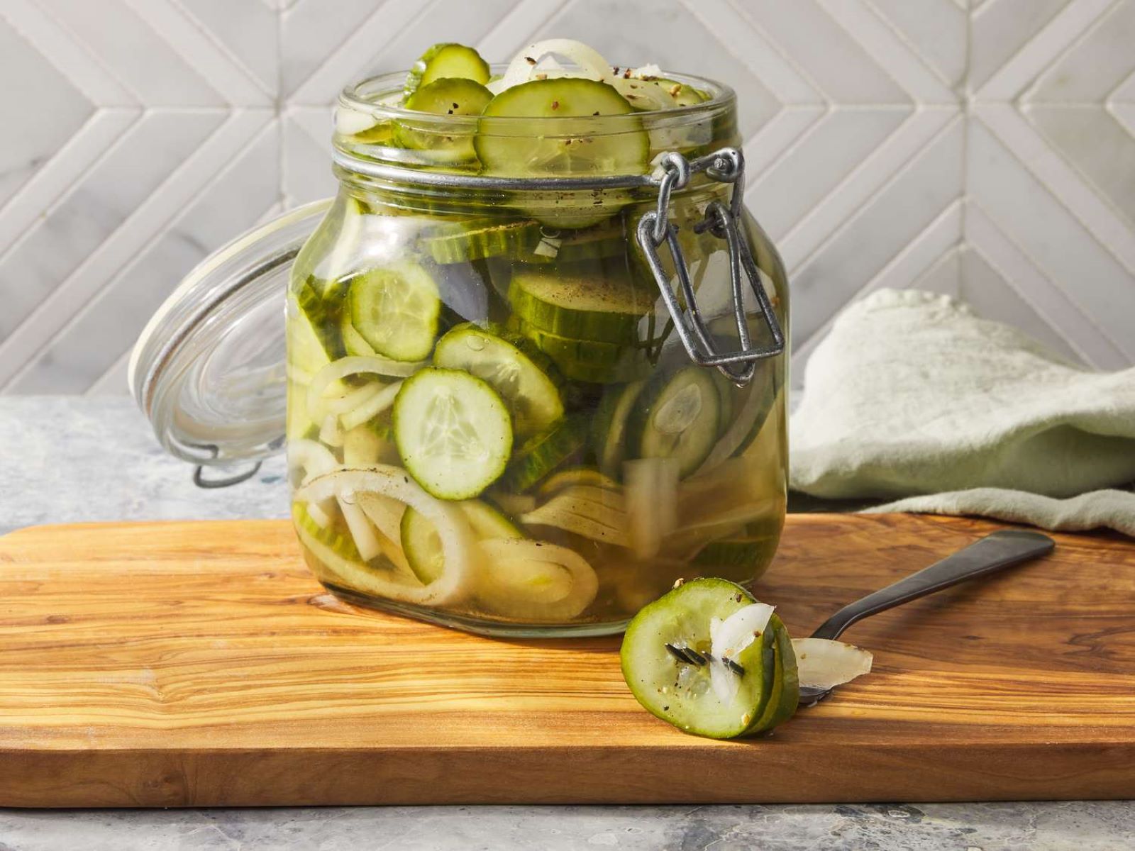 cucumber-and-onion-relish-recipe