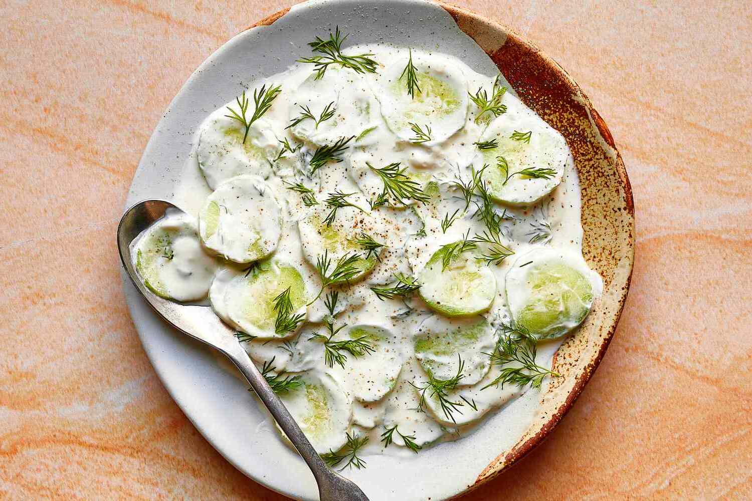 cucumbers-in-sour-cream-recipe