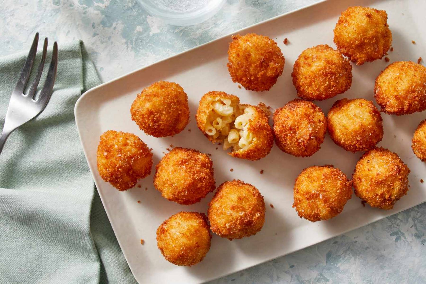 fried-mac-and-cheese-balls-recipe